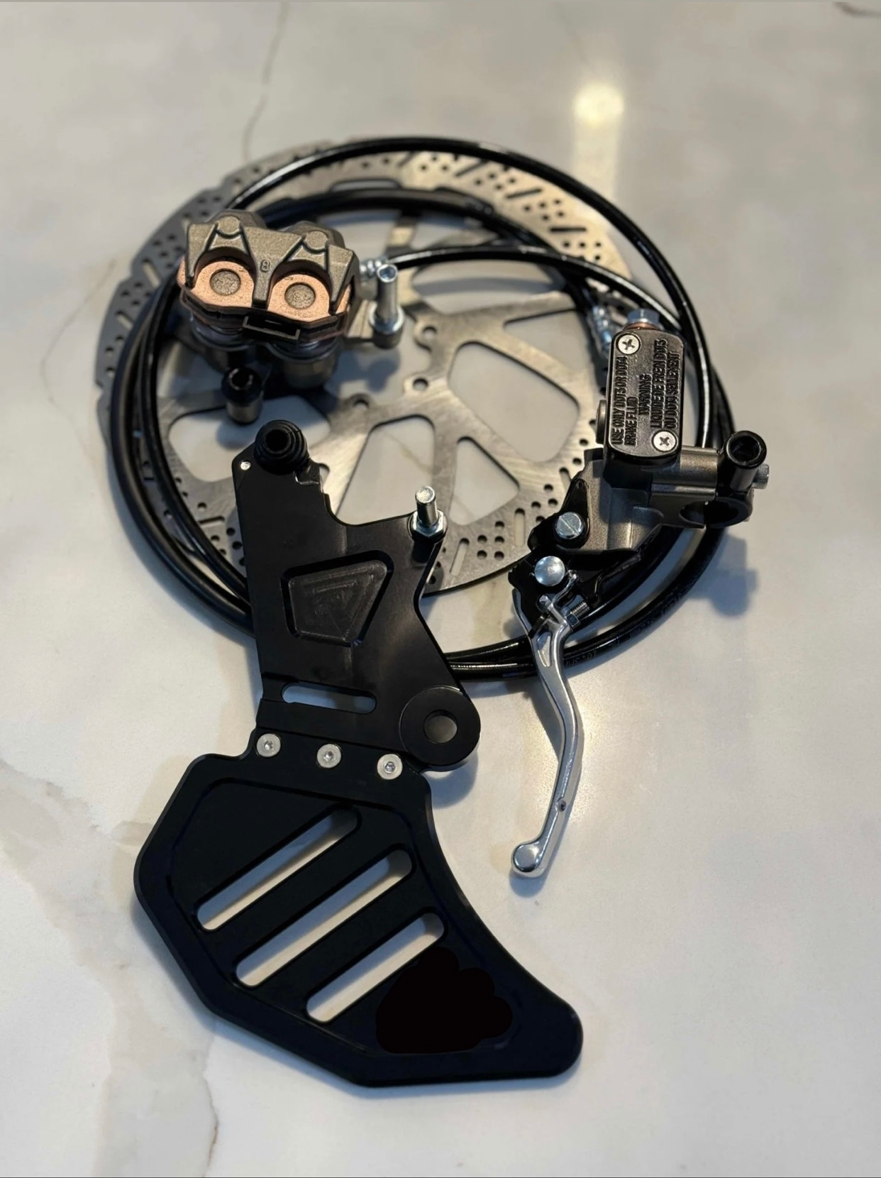 Ultra Bee Brake Kit (Suron, Eride)